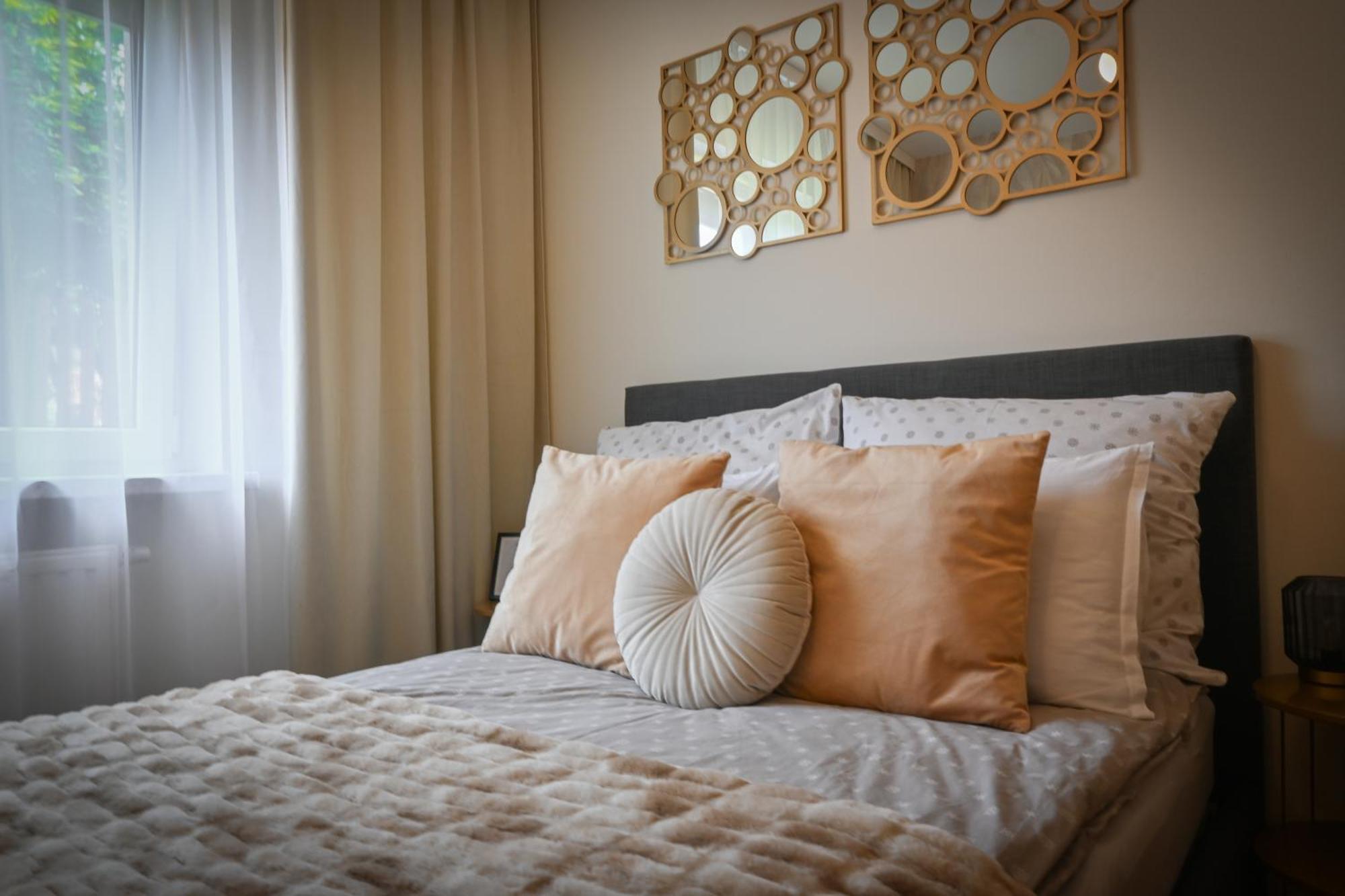 Malinowelove Aircon, 3 Rooms, Parking, Ogrod Krakow Bagian luar foto