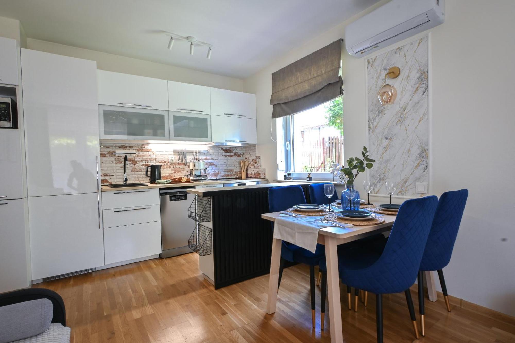 Malinowelove Aircon, 3 Rooms, Parking, Ogrod Krakow Bagian luar foto